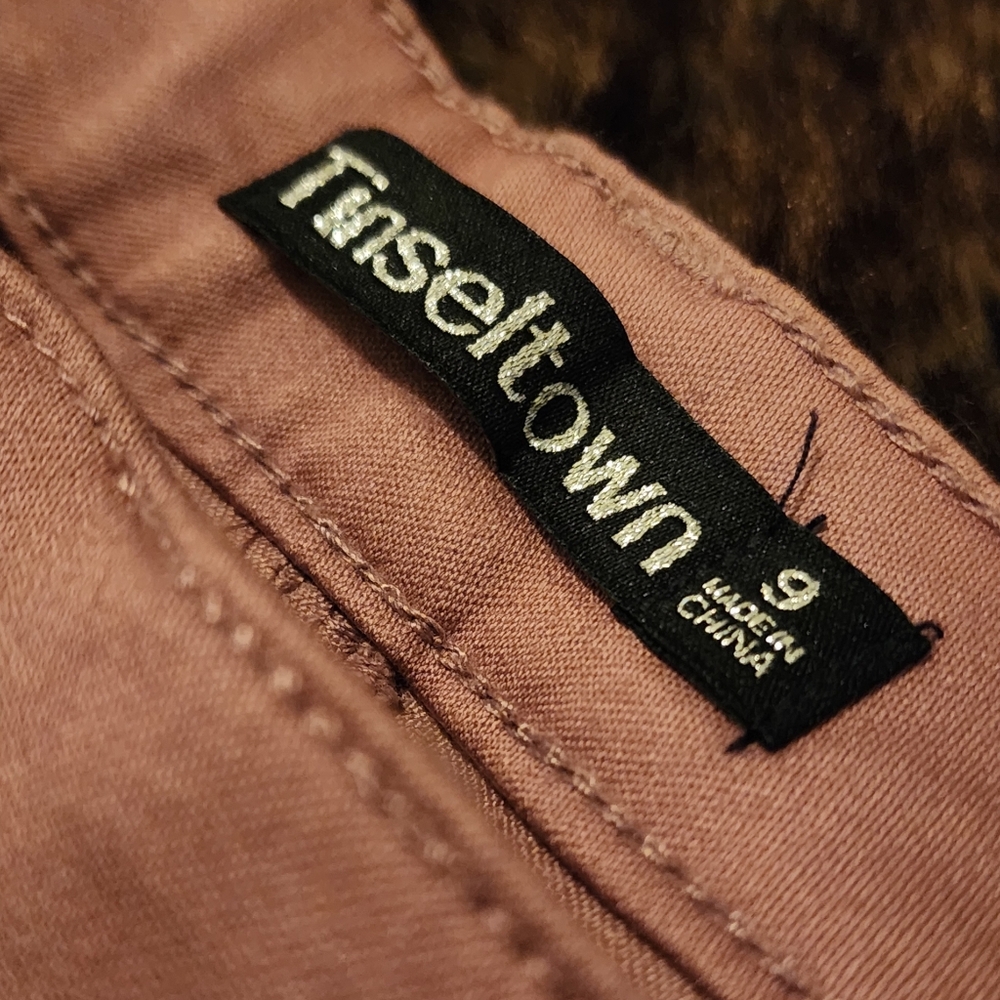 Mid Rize Skinny Jeans - Picture 4 of 5